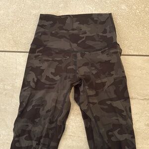 Camo print, Lululemon align leggings 25” size 2